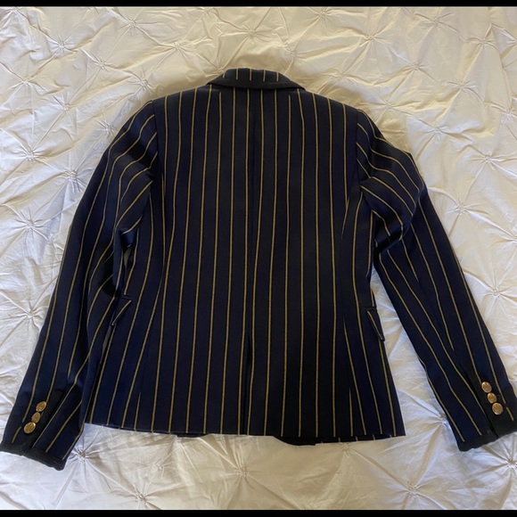 Blazer - Picture 3 of 3